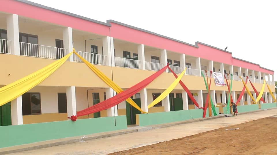 NEW SCHOOL BLOCK BUILT BY EARL INTERNATIONAL GROUP GOLD (GH) LTD