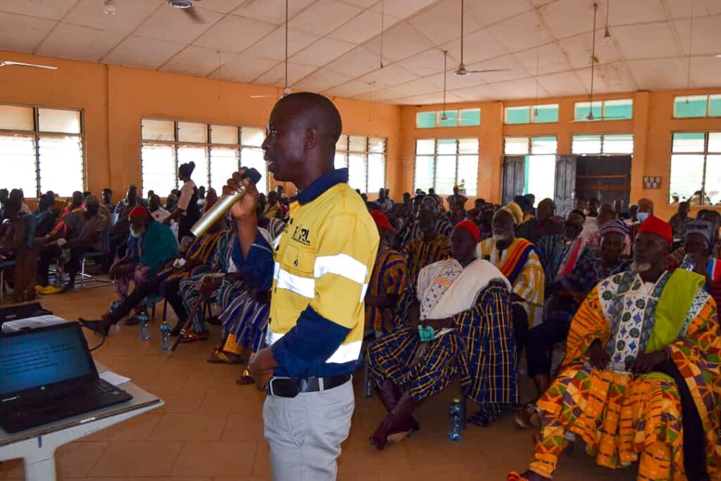 EARL'S PRESENTATION TO THE TALENSI TRADITIONAL COUNCIL